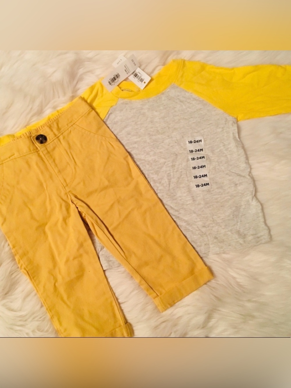 New w/ Tags Old Navy 12-18 Month (READ) $25 VALUE